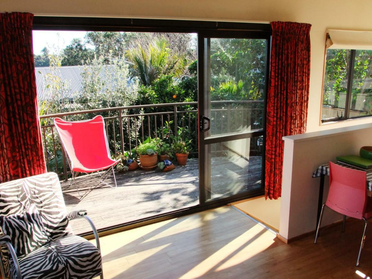 Shelly Beach Studio, Waiheke Island Окленд Екстер'єр фото