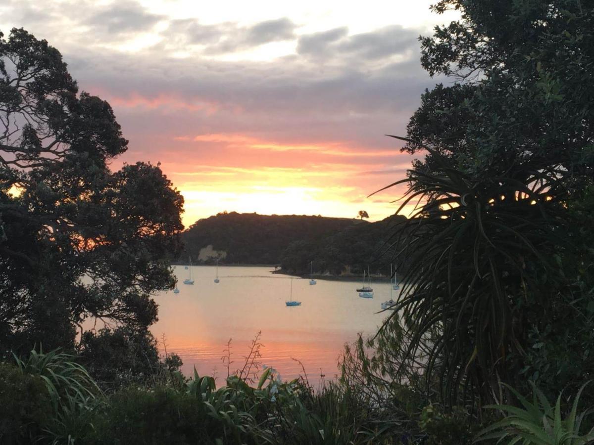 Shelly Beach Studio, Waiheke Island Окленд Екстер'єр фото